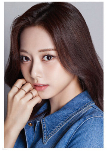 Twice - Dicon D'festa Twice (tzuyu) - Books