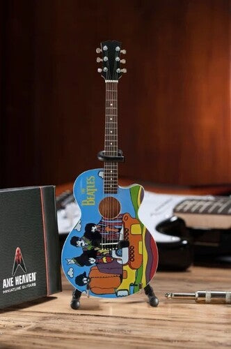 Axe Hvn Ah236 Fab Four Yellow Submarine Gtr - Axe Hvn Ah236 Fab Four Yellow Submarine Gtr - Collectibles