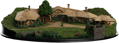 Limited Edition Polystone - Lotr - Green Dragon Inn Environment (limited Ed.) - Collectibles