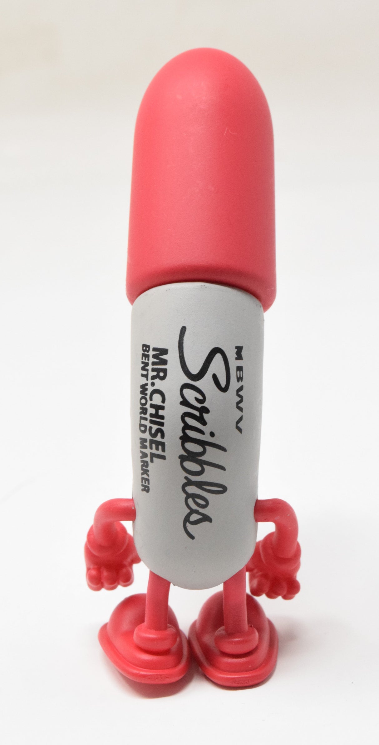 Kidrobot Bentworld Vandals Mad Mr Chisel New Vinyl Figure Spray Paint