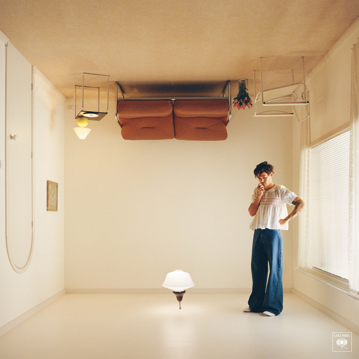 Harry's House (Gatefold jacket, printed inner sleeve, 5”x 7” postcard, 12 page booklet) (Vinyl) - Apocalypse Vinyl