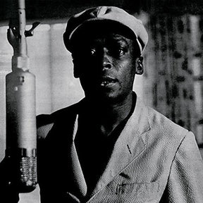 the album cover for Miles Davis - Musings Of Miles [Vinyl]