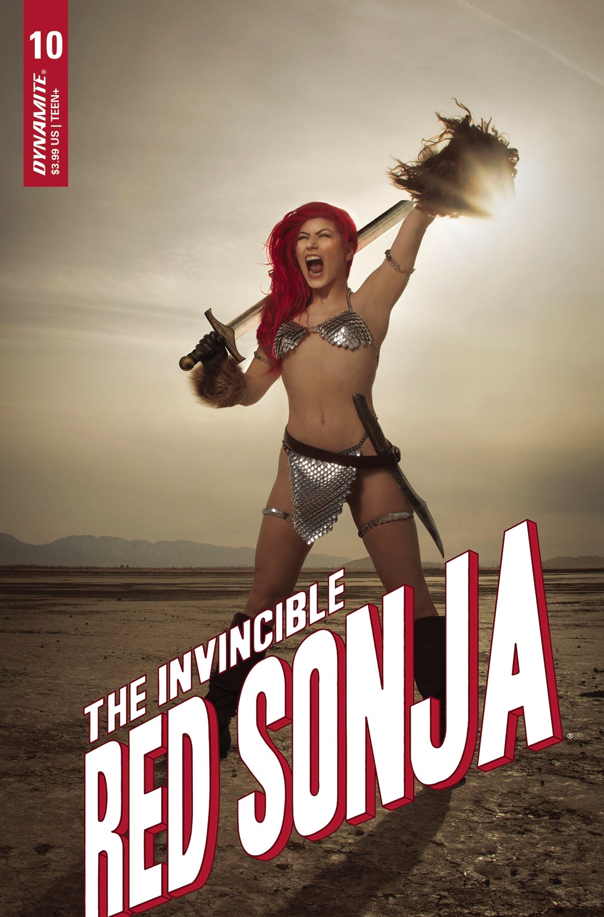 Invincible Red Sonja #10 E Cosplay Variant (09/07/2022) Dynamite