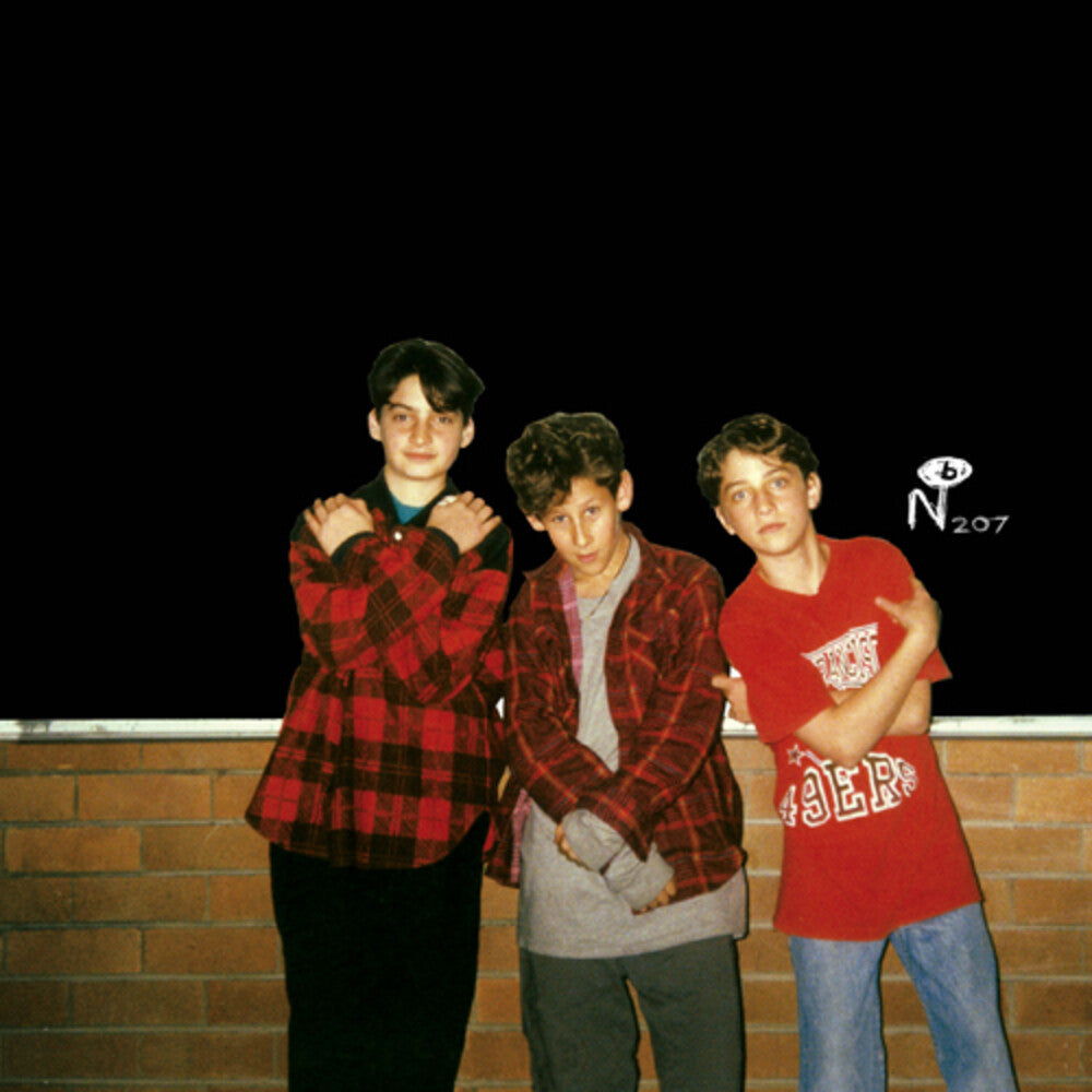 the album cover for Noise Addict - 10,000 Kids With Guitars