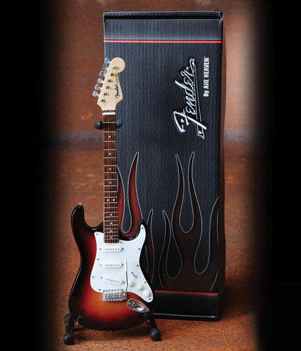 Axe Hvn Fs001 Fender Stratocaster Classic Sunburst - Axe Hvn Fs001 Fender Stratocaster Classic Sunburst - Collectibles