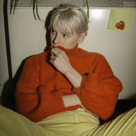 the album cover for Fenne Lily - Breach