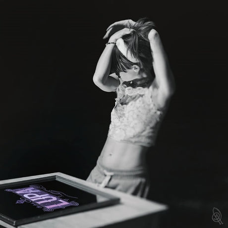 the album cover for Elsa Hewitt - Lupa