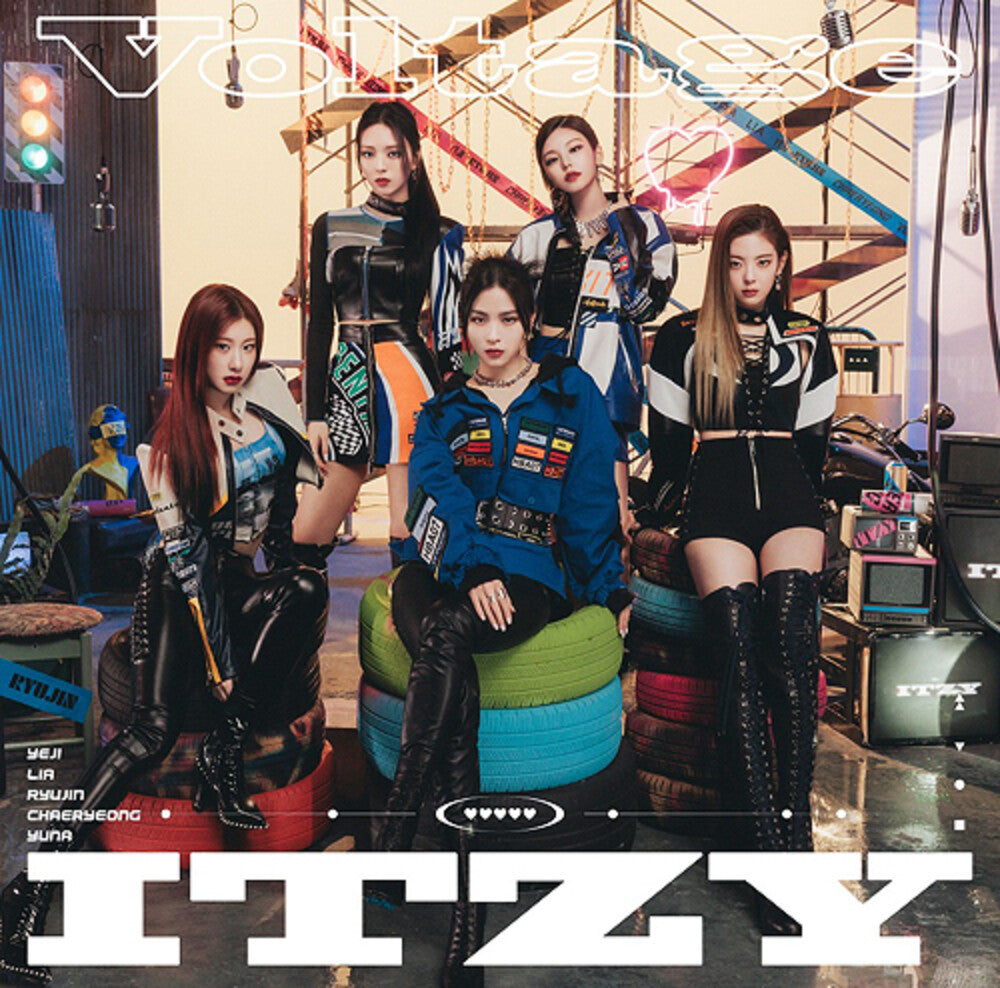 ITZY - Volcano (Standard Edition) [CD]
