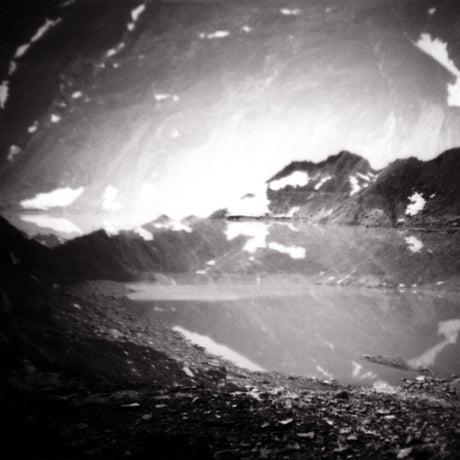 the album cover for Automatisme & Stefan Paulus - Gap/Void [LP]