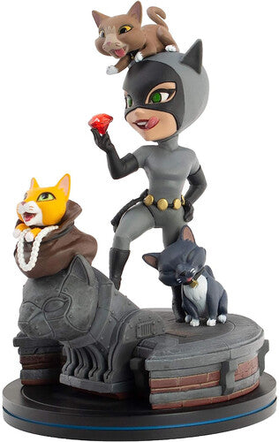 Dc Catwoman Elite Vyl Fig 4 - Dc Catwoman Elite Vyl Fig 4 - Collectibles
