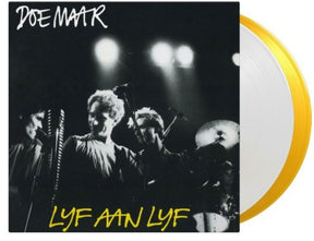 the album cover for Doe Maar - Lijf Aan Lijf: 40th Anniversary [Colored Vinyl] (Gate)