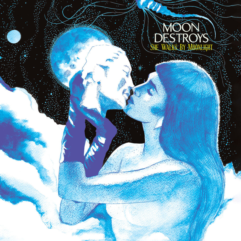 She Walks By Moonlight [CD]