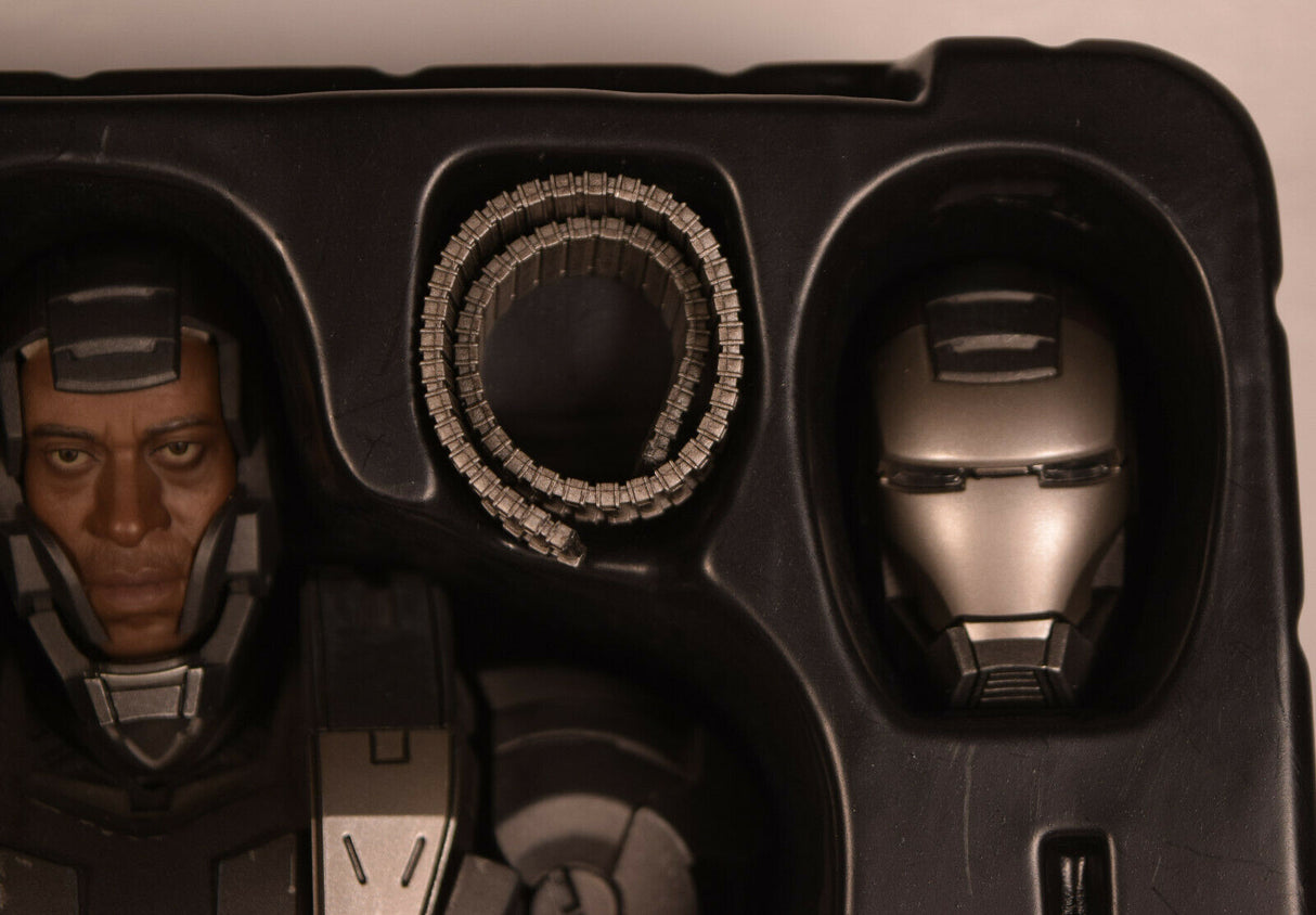 Iron Man 2 War Machine MMS120 Action Figure 1/6 Hot Toys Movie Masterpiece Marvel