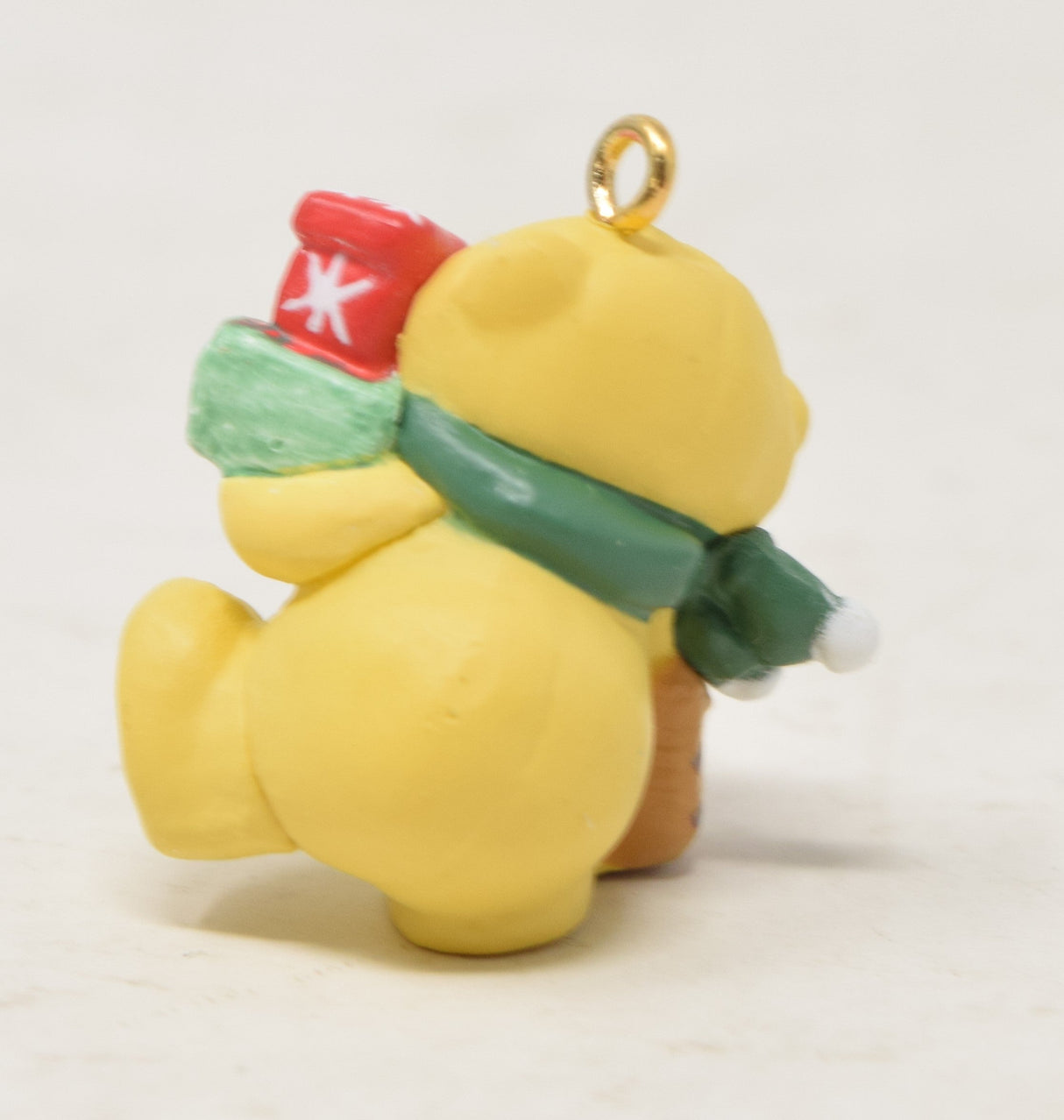 Hallmark Keepsake Ornament Forever Friends Love To Shop Christmas Tree 2005 NIB