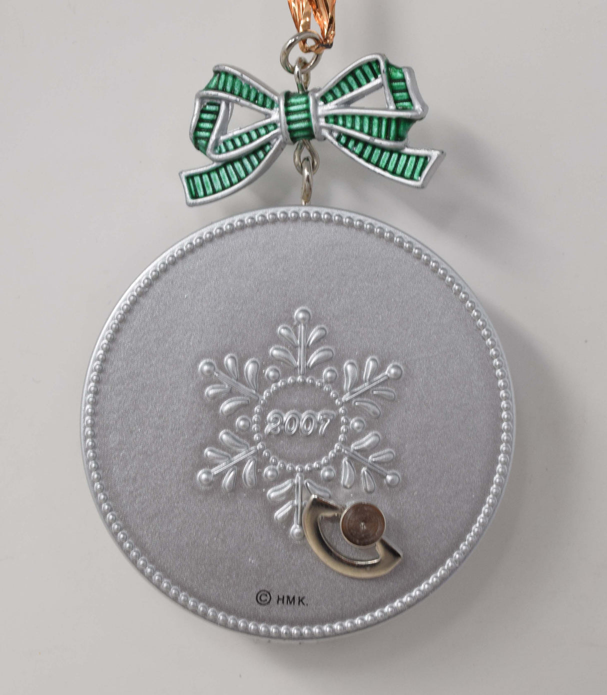 Hallmark Keepsake Ornament Loving Memory Locket Photo Frame Christmas Tree 2007 NIB