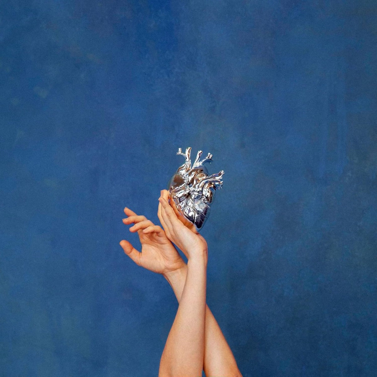 What Happened To The Heart? (Indie Exclusive, Translucent Sea Blue Colored Vinyl) (Vinyl)