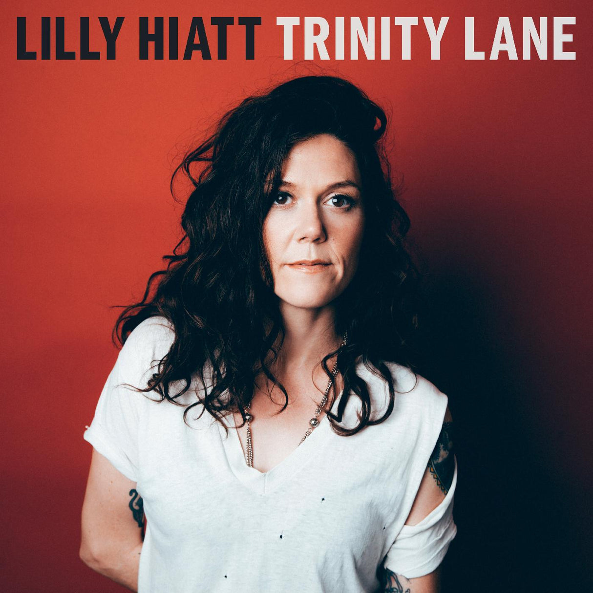 Lilly Hiatt Trinity Lane（透明红黑色飞溅乙烯基唱片）[唱片和 LP]