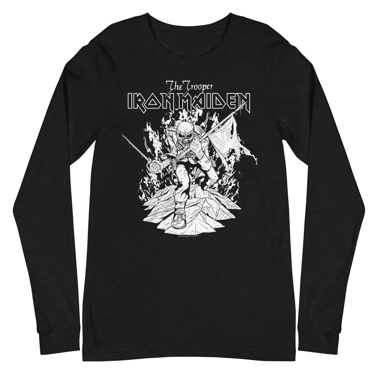 Iron Maiden - Trooper Black and White Long Sleeve T-Shirt ()