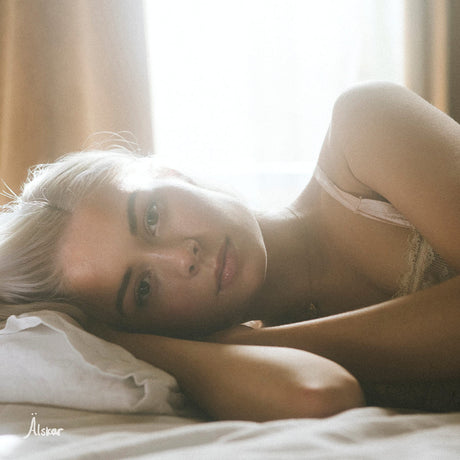 Nina Nesbitt - Älskar [Cassette]