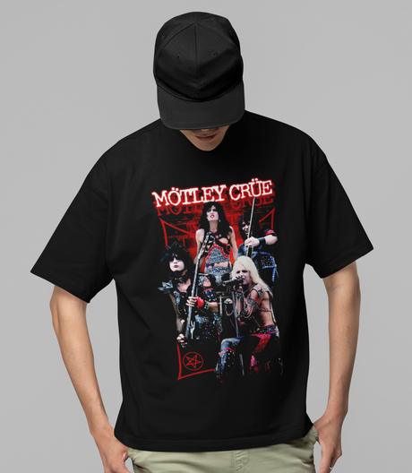 MERCHMOMENT Motley Crue Live Jumbo Print T-shirt [Apparel]