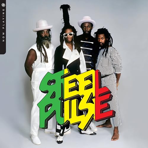 Steel Pulse 正在播放 [唱片和 LP]