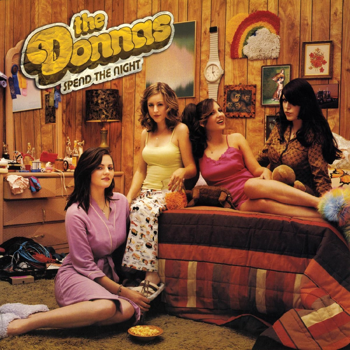 The Donnas Spend The Night（热粉色乙烯基唱片，包括带有歌词的 2 页插页）[唱片和 LP]