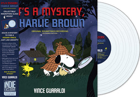 Vince Guaraldi - It'S A Mystery, Charlie Brown (Indie Exclusive) [Magnifying Glass Clear Vinyl] [Vinyl]